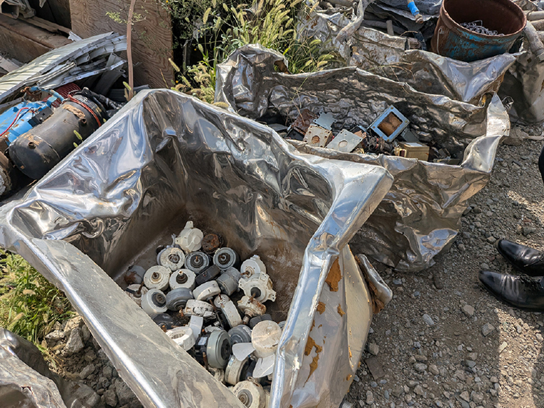 鉄くず・非鉄金属・電線・設備機器・雑品 など